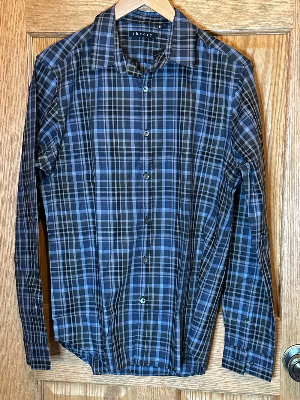 Theory Zack PS Boyer button down black & blue plaid nwt size medium